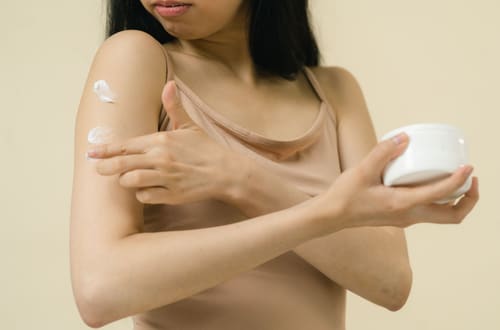 Bronceado sin sol: cómo lograr un autobronceante parejo y natural